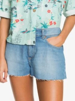 Roxy Kissing The Swell Denim In Blue Shorts